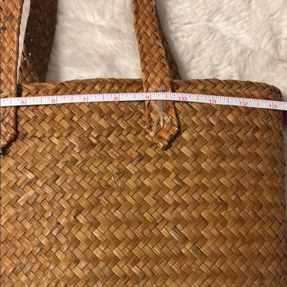 Woven Tan Tote Bag - Picture 6 of 8